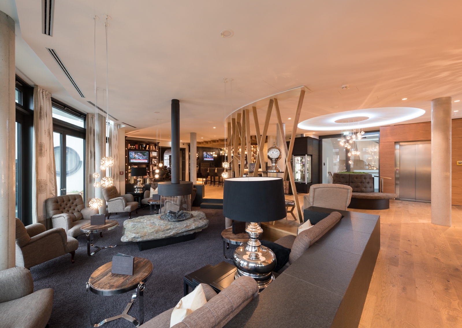BLOCK Hotel &amp; Living